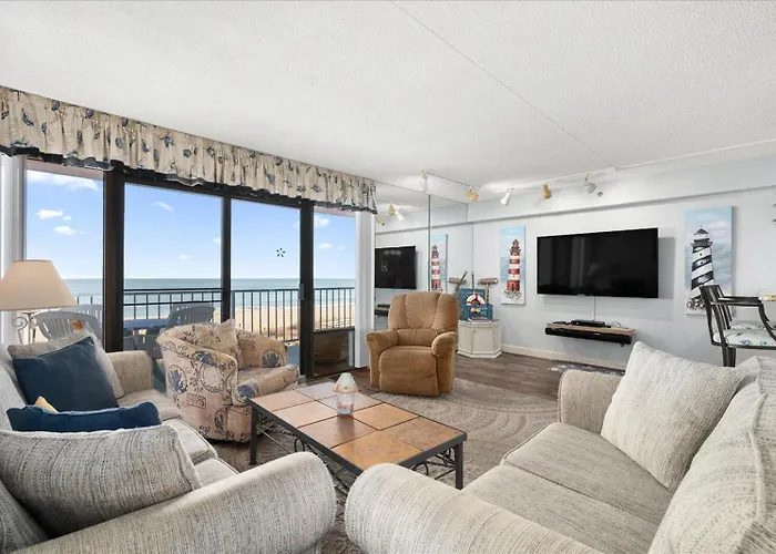 3 Bed/2 Bath Direct Ocean Front Capri With Indoor Pool! Holiday home *