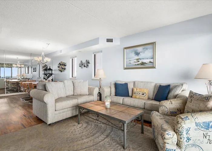 3 Bed/2 Bath Direct Ocean Front Capri With Indoor Pool! Holiday home Ocean City