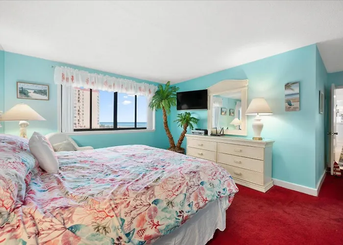 3 Bed/2 Bath Direct Ocean Front Capri With Indoor Pool! Ocean City