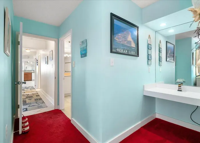Holiday home 3 Bed/2 Bath Direct Ocean Front Capri With Indoor Pool! *