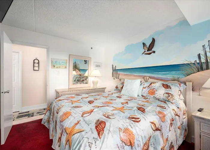 3 Bed/2 Bath Direct Ocean Front Capri With Indoor Pool! Holiday home *