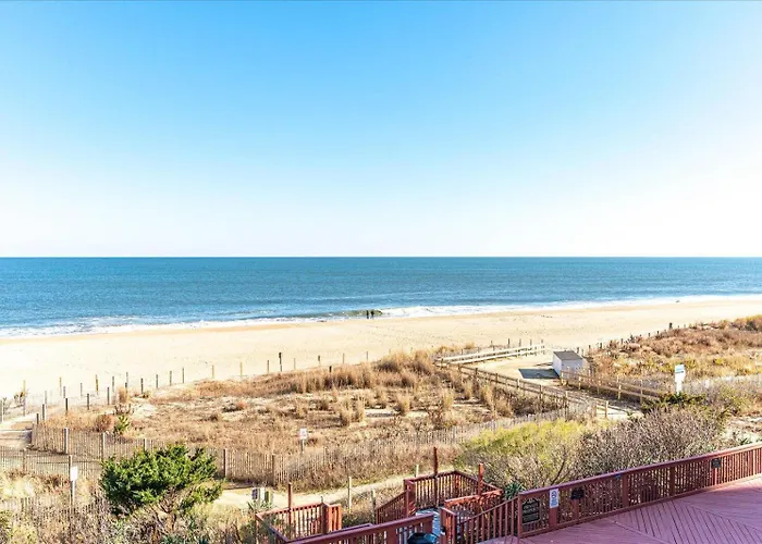 3 Bed/2 Bath Direct Ocean Front Capri With Indoor Pool! Ocean City