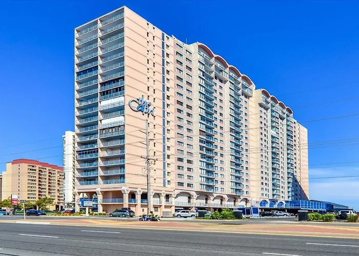 3 Bed/2 Bath Direct Ocean Front Capri With Indoor Pool! *